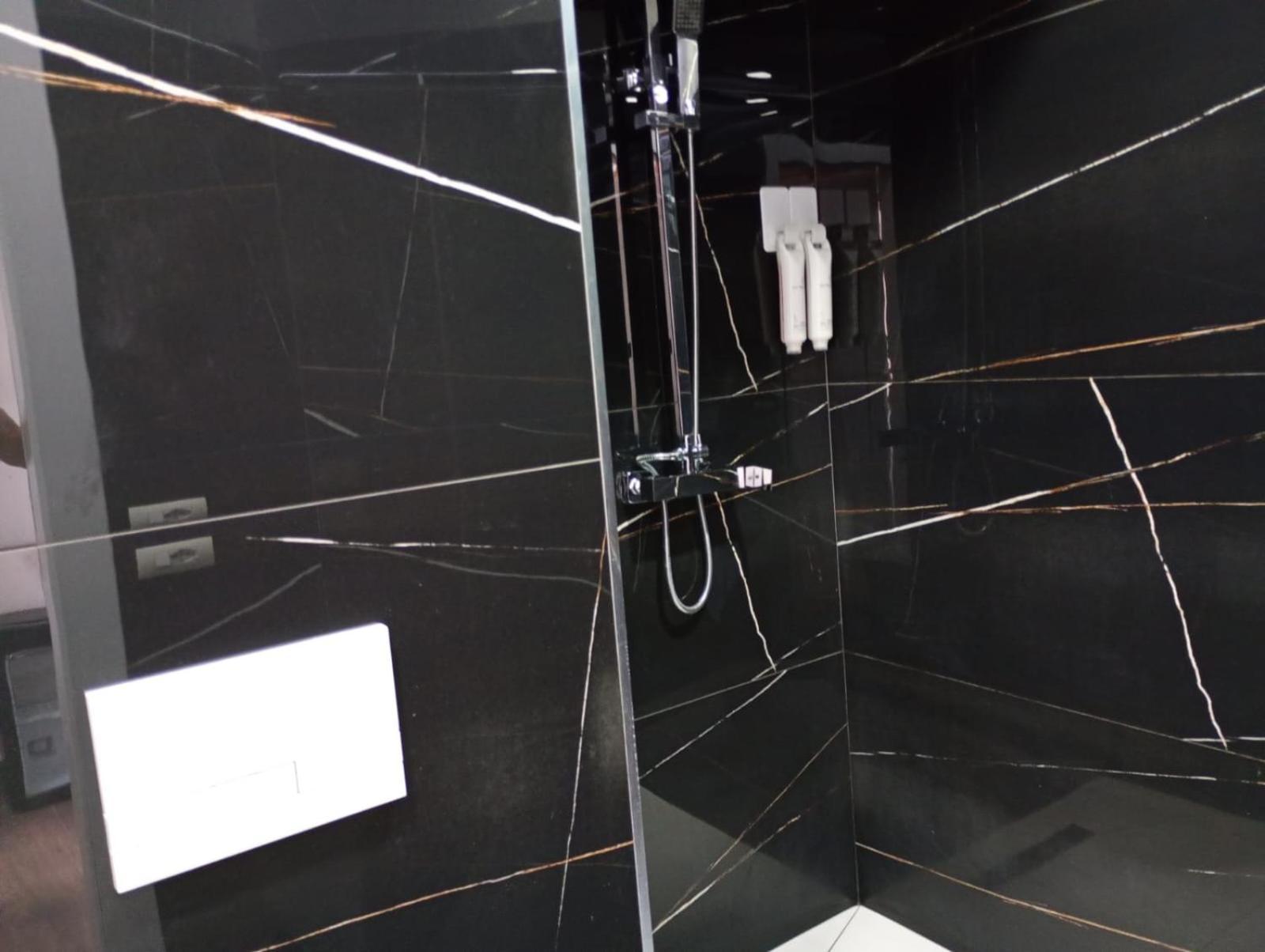 Hotel Boutique Artist Tirana Zewnętrze zdjęcie