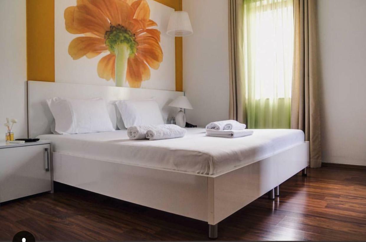 Hotel Boutique Artist Tirana Zewnętrze zdjęcie